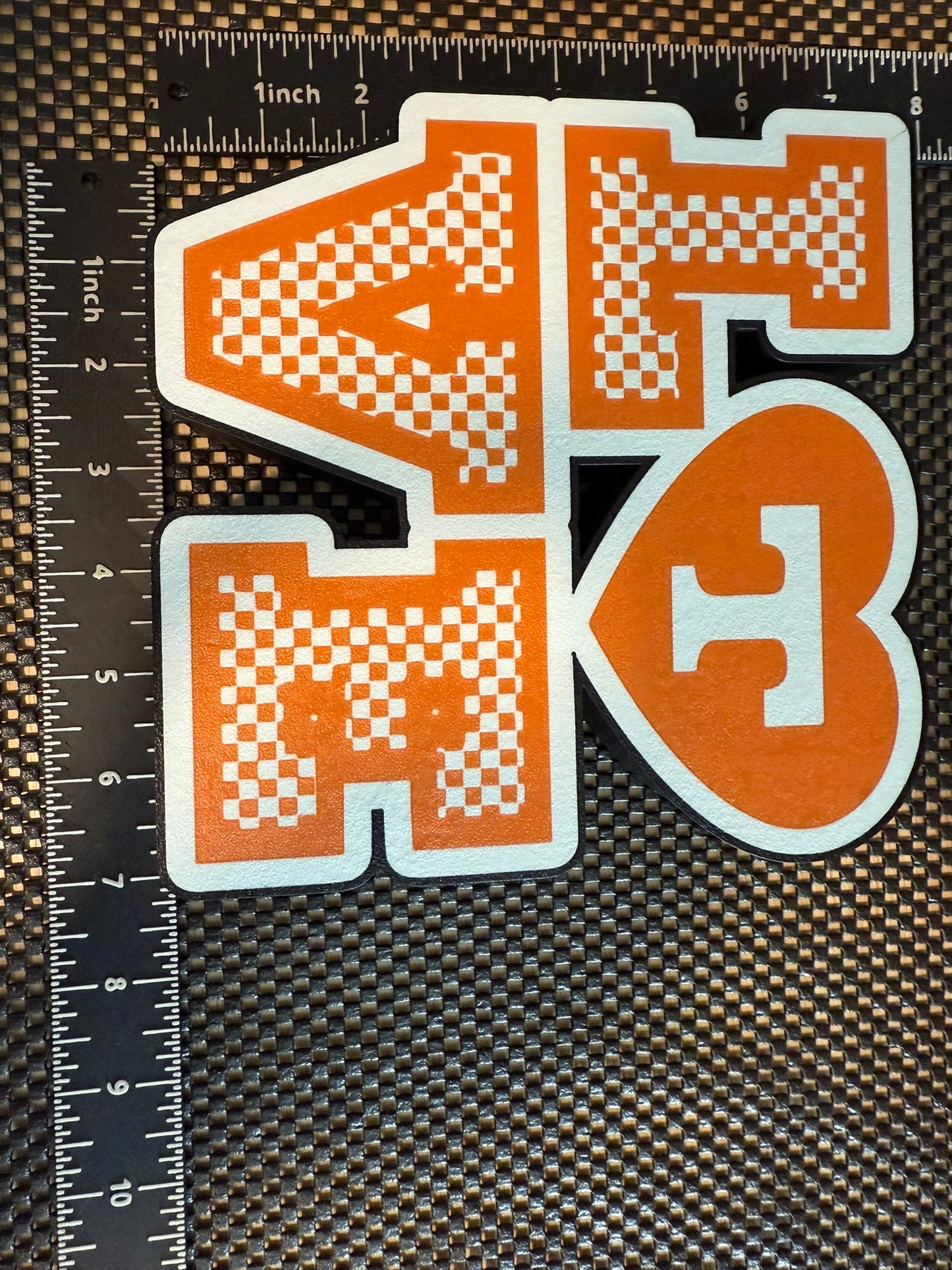LOVE Sign with Orange "T" Heart: 3D-Printed Tennessee Vols Decor